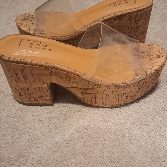 Platform Wedges - Picture 4 of 4